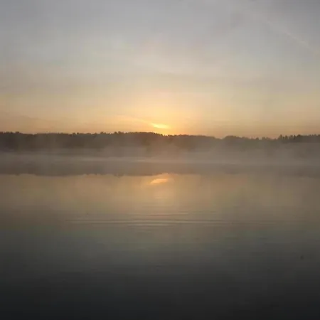 Spacious In Near The Centre بيت للعطل